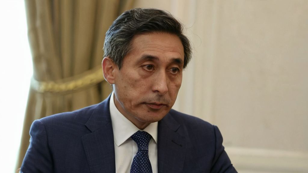 娱乐圈“吃瓜”新动态，从大宝的八卦心路到国民老公的恋情风云